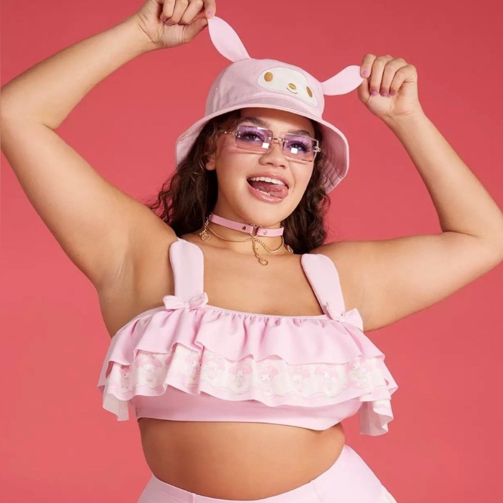My Melody Pink Ruffle Swim Top Hot Topic Size Medium Plus Size- New